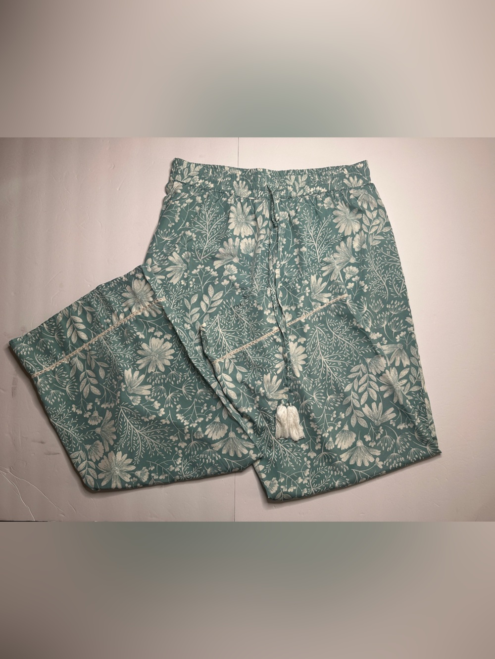 World Market Boho Wise Leg Floral Pants S/M